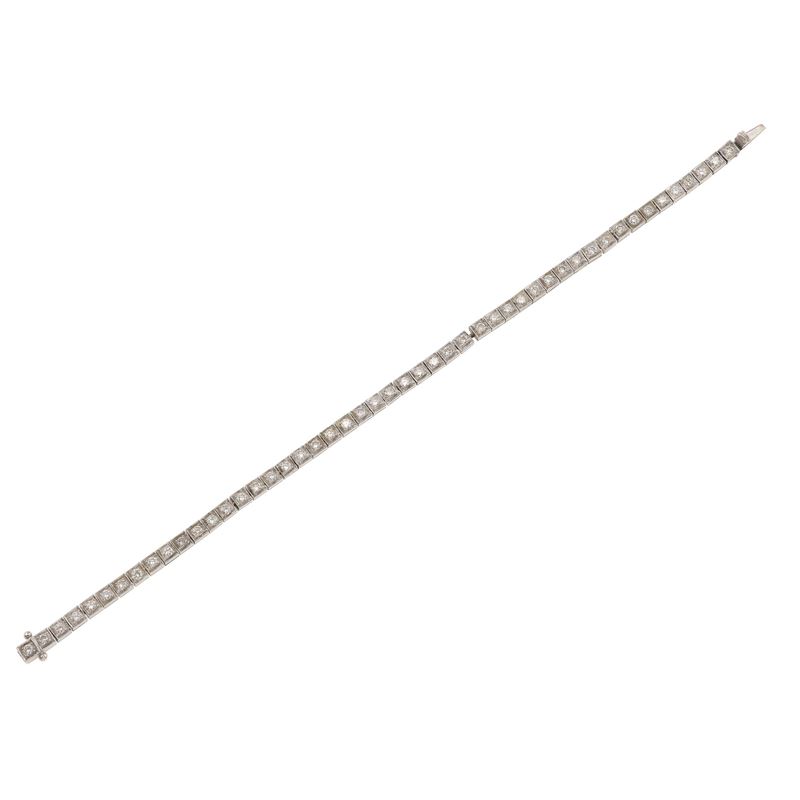Brilliant-cut diamond and gold line bracelet  - Auction Jewellery, silverware, furnishings, and objets d'art. A charitable bequest. - I - Cambi Casa d'Aste