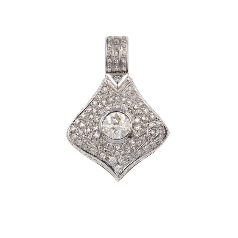 Diamond and gold pendant  - Auction Jewellery, silverware, furnishings, and objets d'art. A charitable bequest. - I - Cambi Casa d'Aste