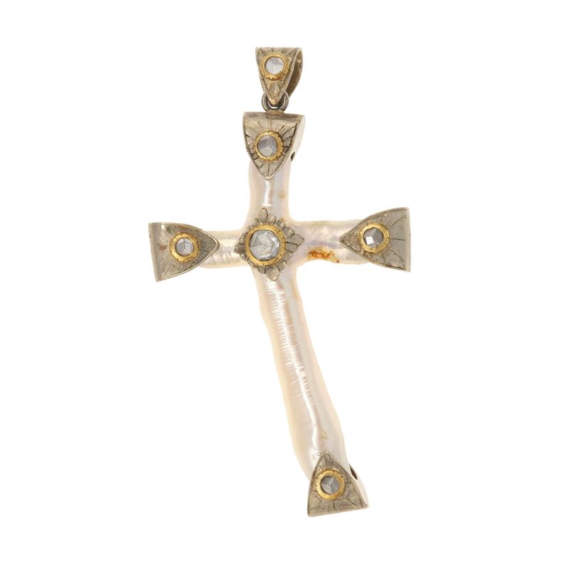 Pearl, rose-cut diamond and gold pendant  - Auction Jewellery, silverware, furnishings, and objets d'art. A charitable bequest. - I - Cambi Casa d'Aste