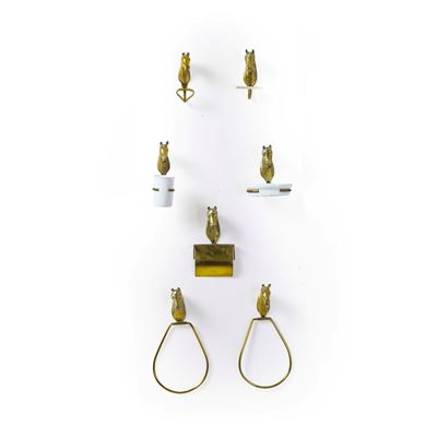 Set da bagno, metallo dorato con decoro a teste di cavallo, XX secolo
