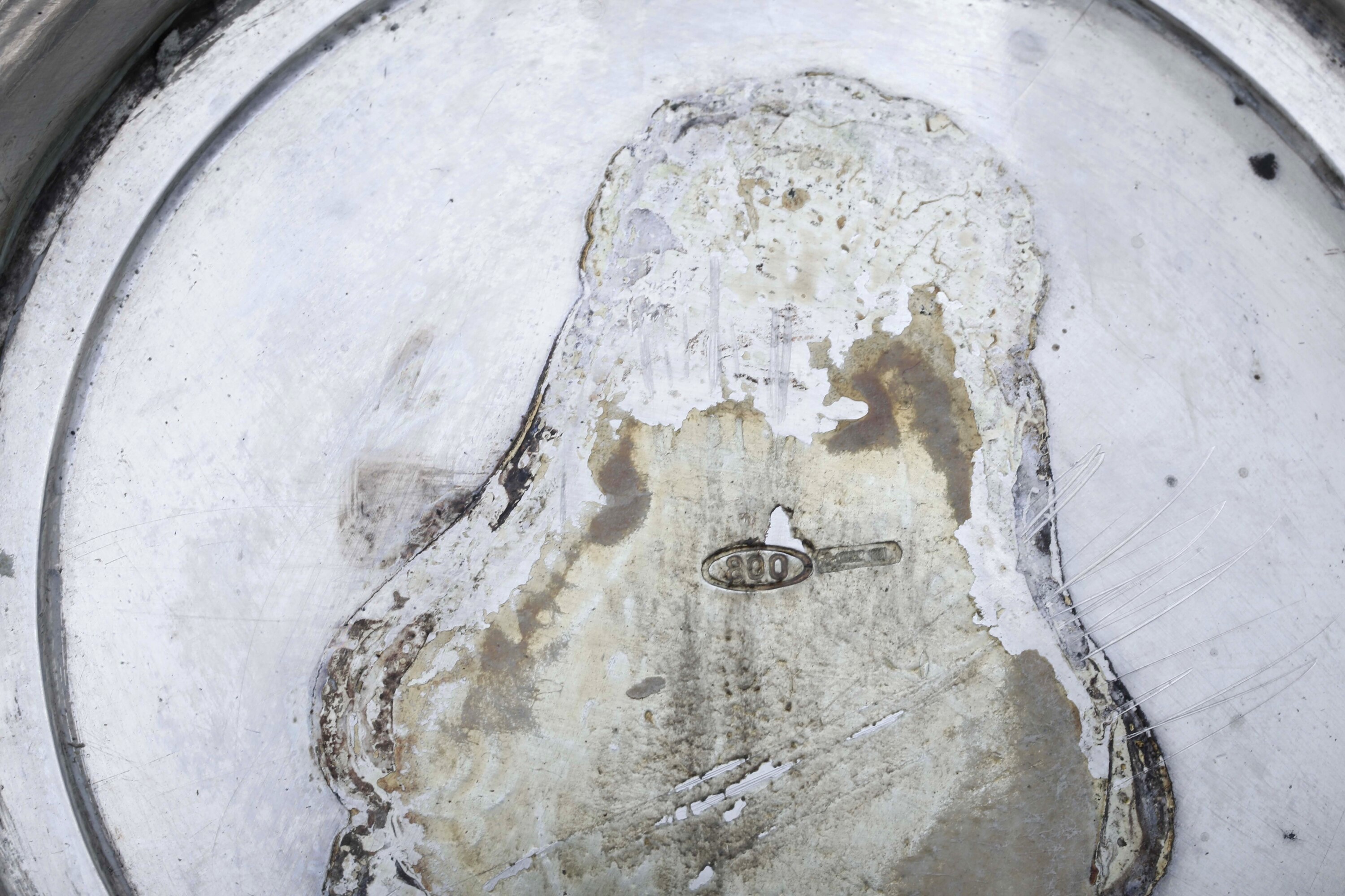 Zuppiera, argenteria italiana del XX secolo in argento fuso e sagomato