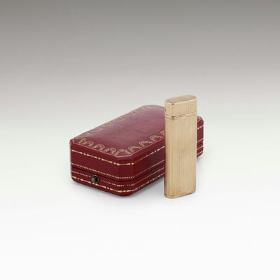 Cartier, Accendino con rivestimento in oro 750