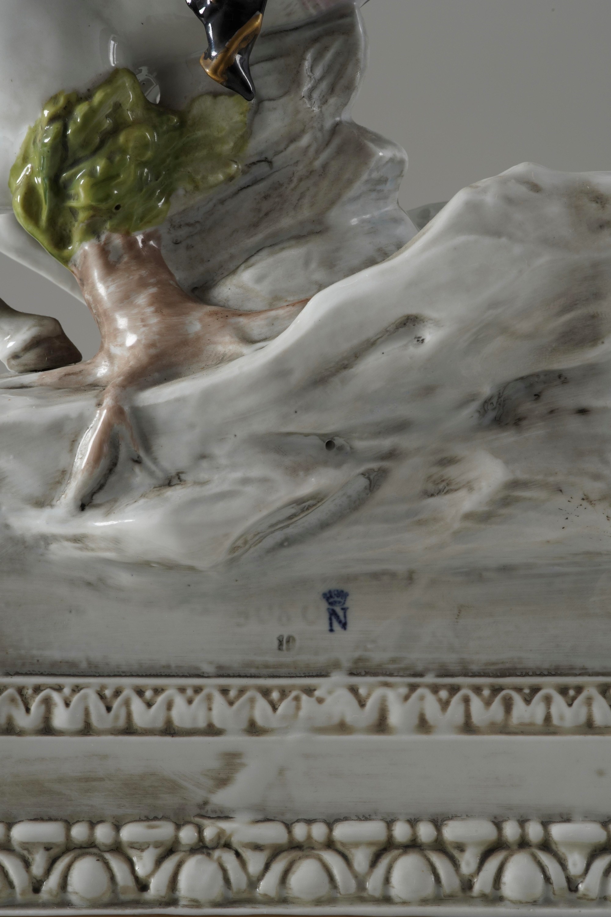 Turingia, XX secolo, Scultura equestre di Napoleone in porcellana