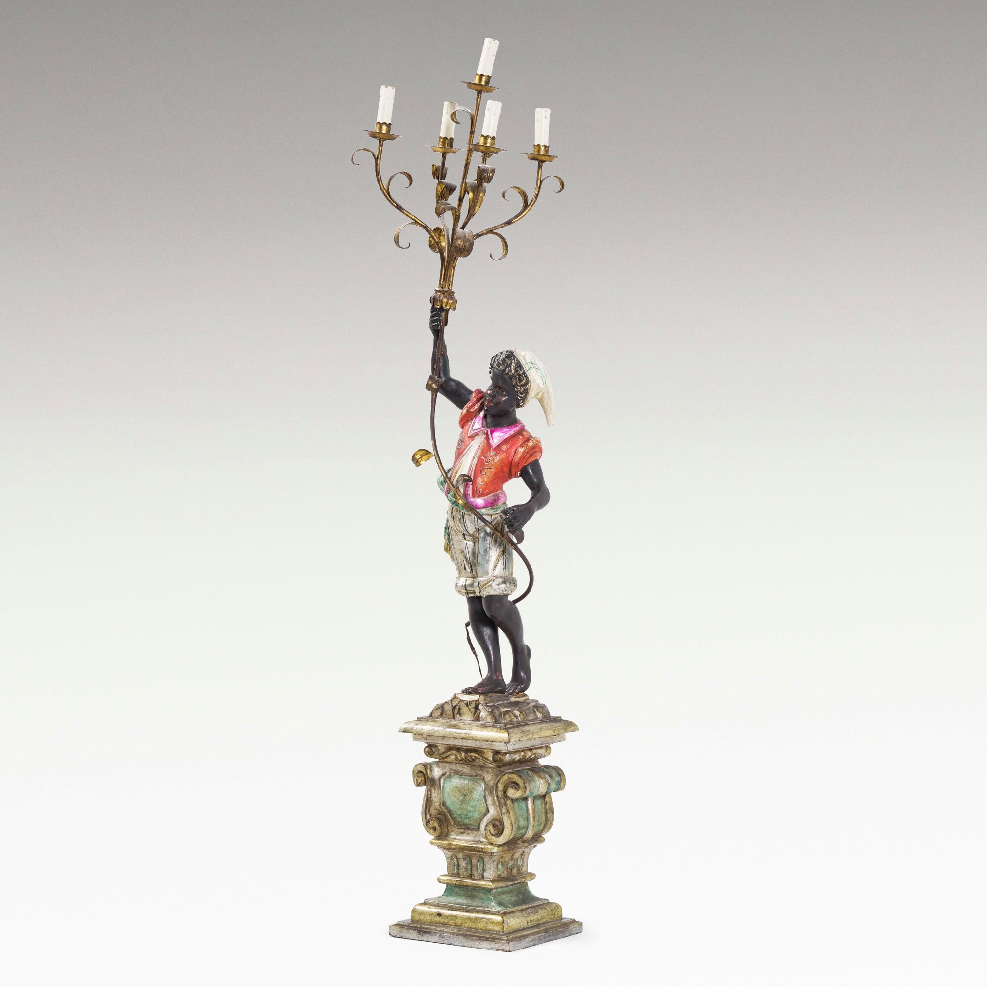 Scultore del XX secolo veneziano (Moretto), Adattato a torciera
