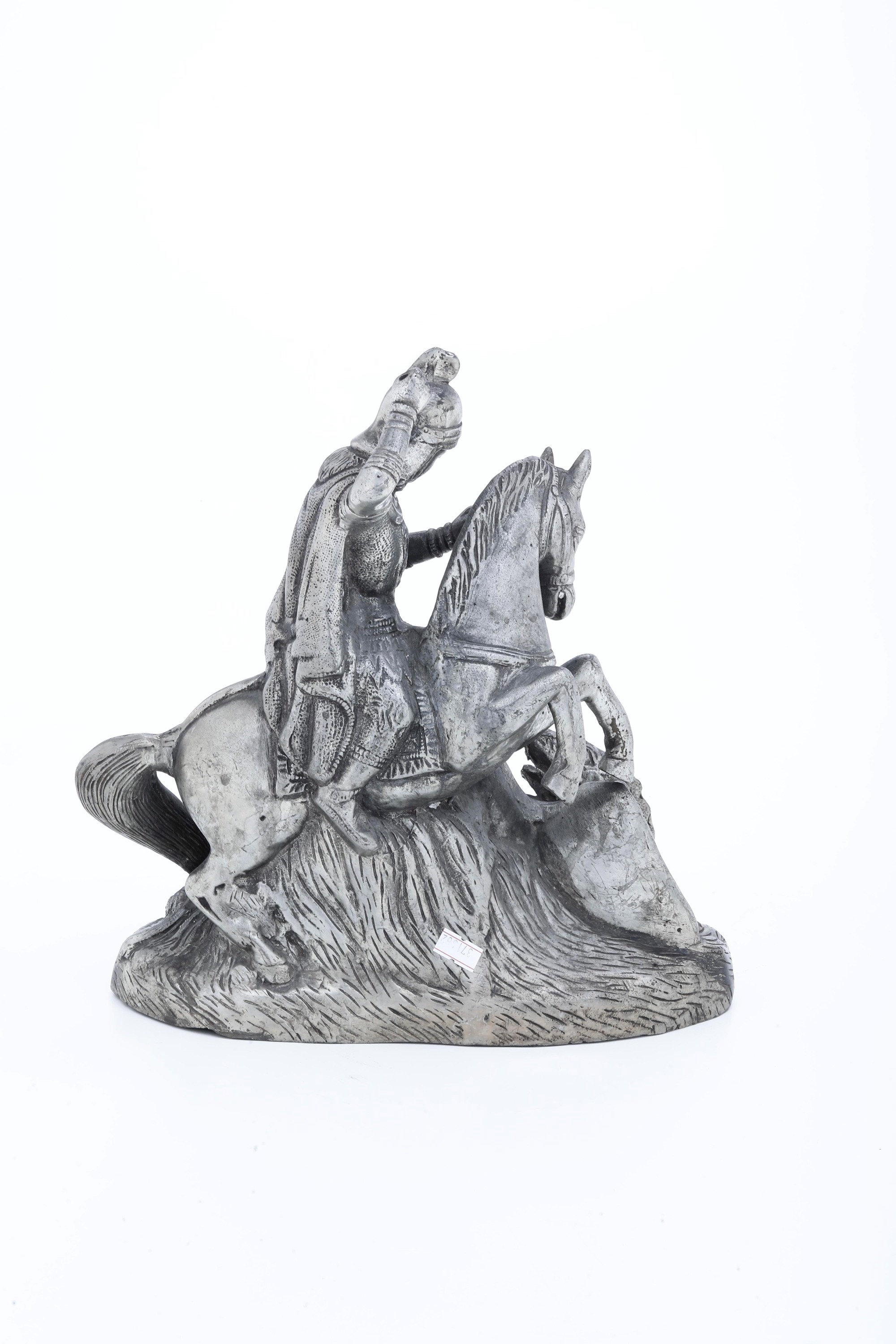Scultore del XX secolo, San Giorgio e il drago in bronzo argentato