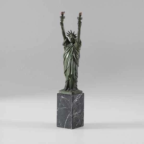 Fonderia Venturi Arte, XX secolo Statua della libertà surrealista