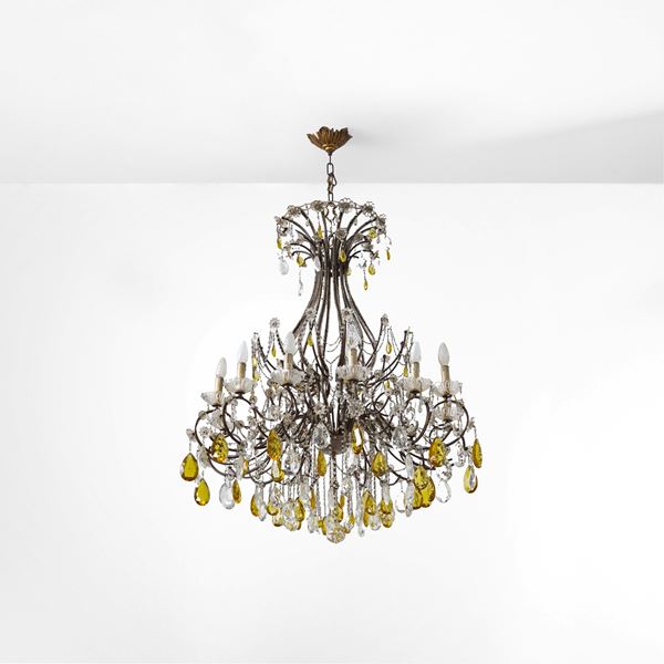 Lampadario a gocce. XX secolo