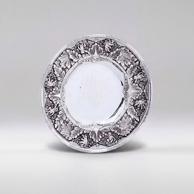 Argenteria inglese del XX secolo, Piatto commemorativo in argento sterling