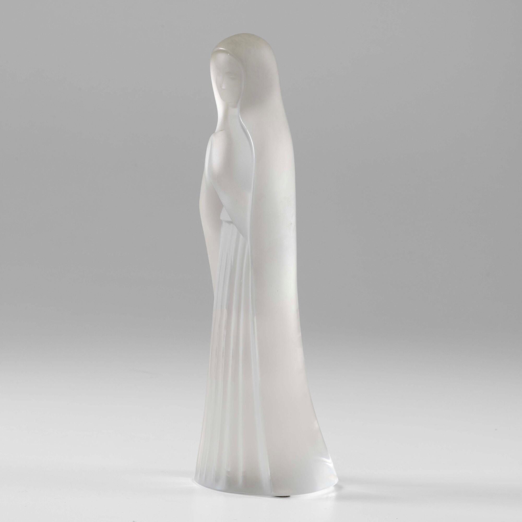Lalique, Madonna in preghiera in vetro, scultura firmata ad acido (Francia, XX secolo)