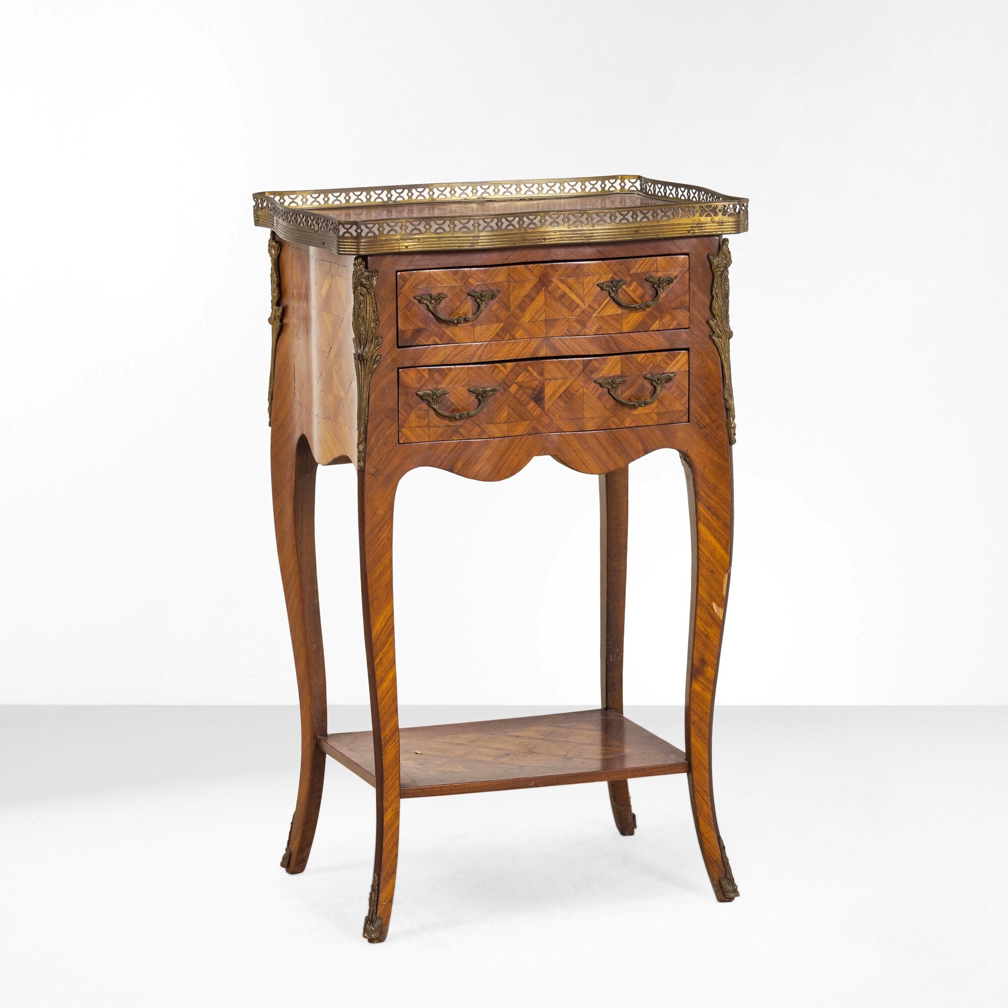 Mobiletto stile Settecento, Francia, XX secolo