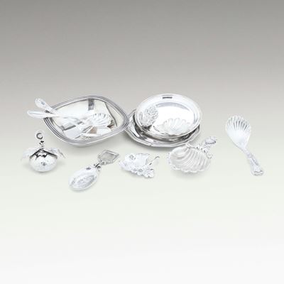 Lotto di oggetti in argento fuso e sagomato, difetti (manifatture XX-XXI secolo)