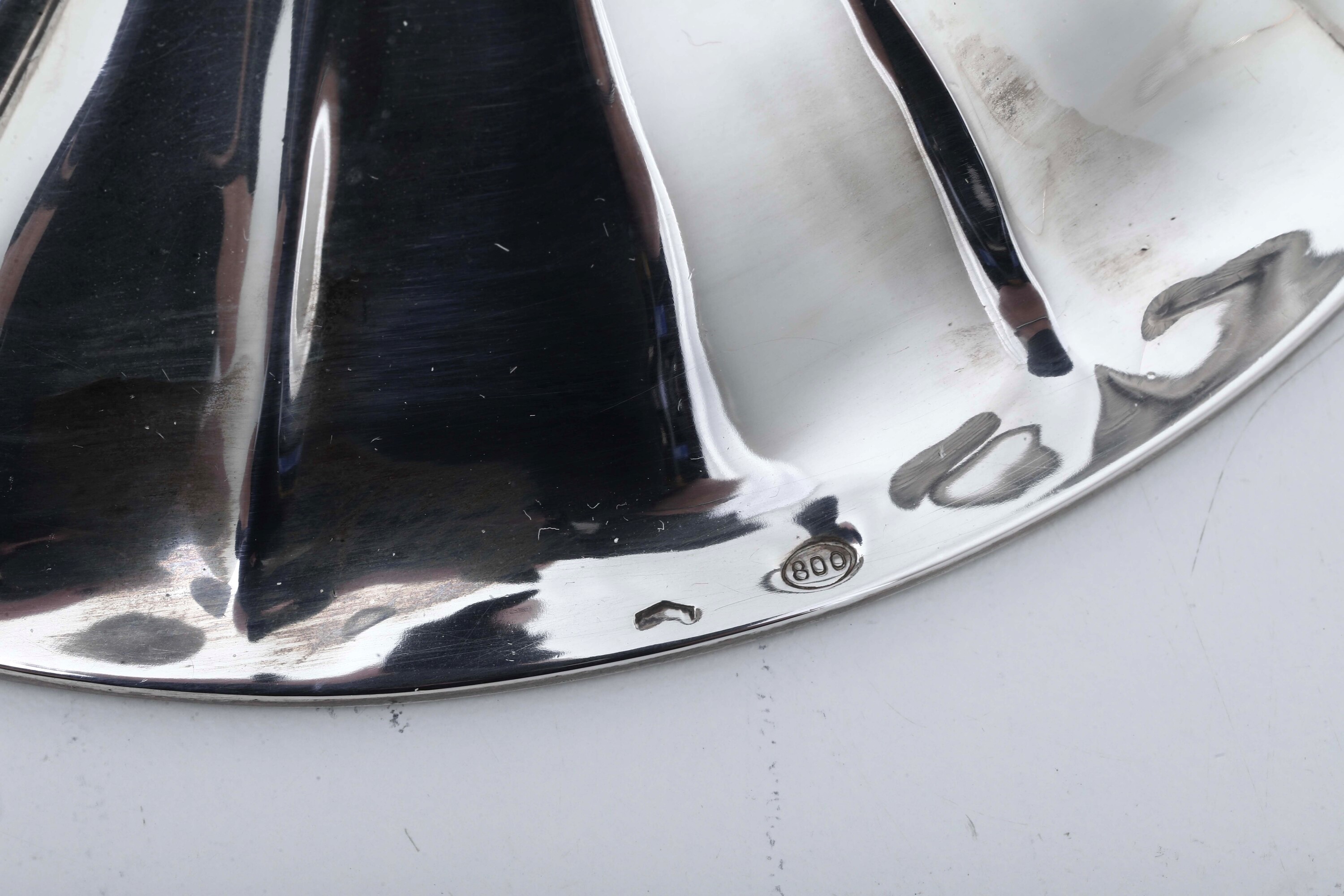 Argenteria italiana, Coppia di candelabri a cinque luci