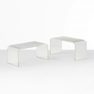Coppia di comodini in plexiglass, XX secolo