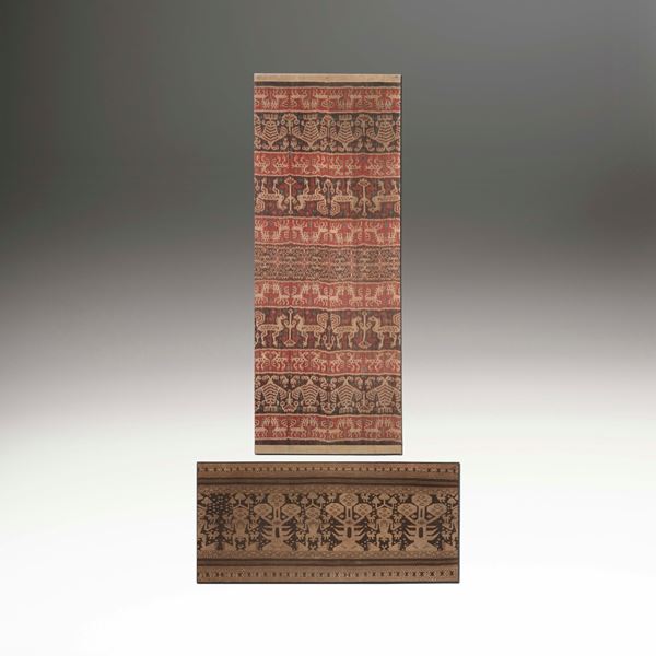 Lotto composto da due batik montati su telaio in legno, Indonesia, XX secolo