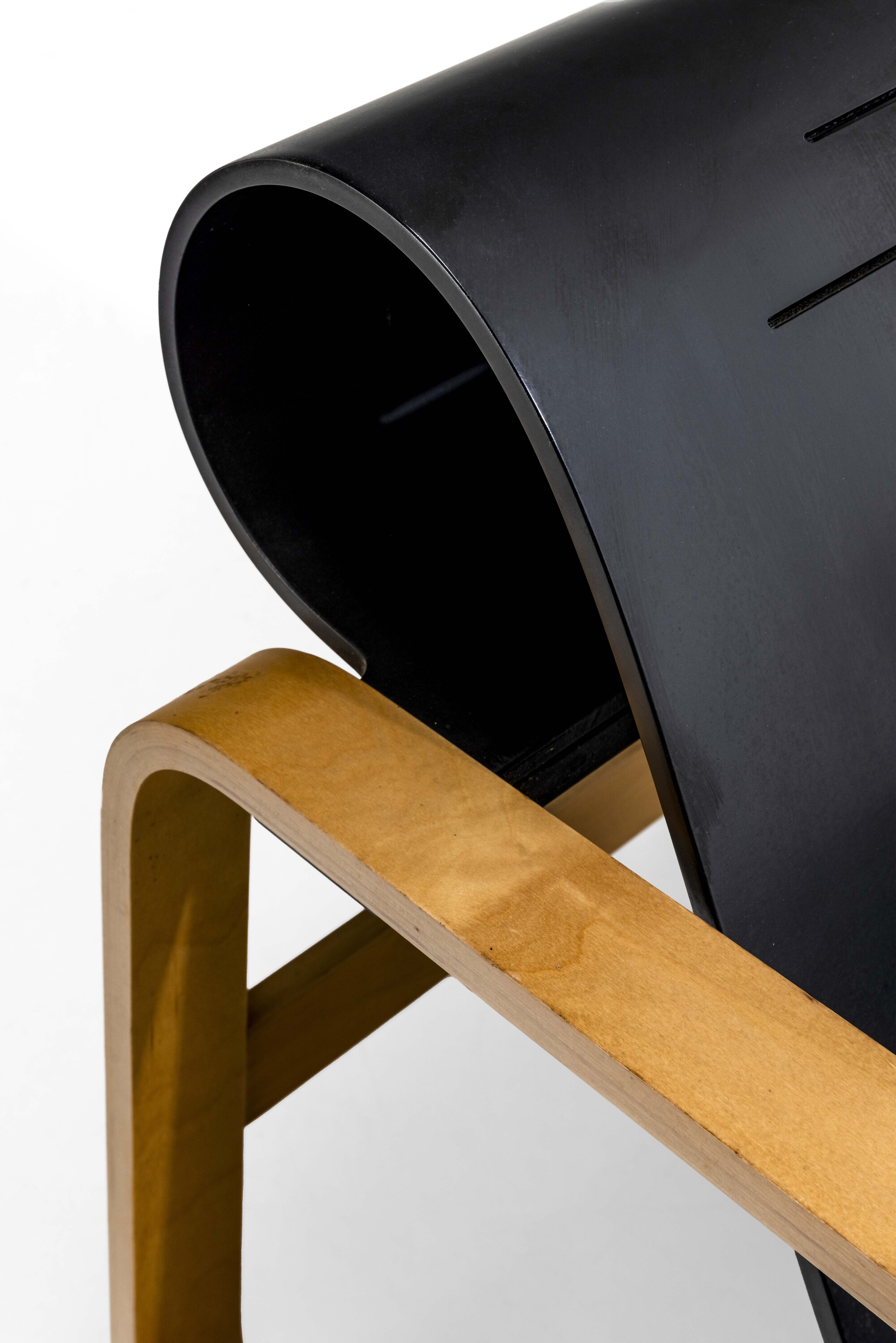Alvar Aalto - Due poltrone mod. 41 Paimio