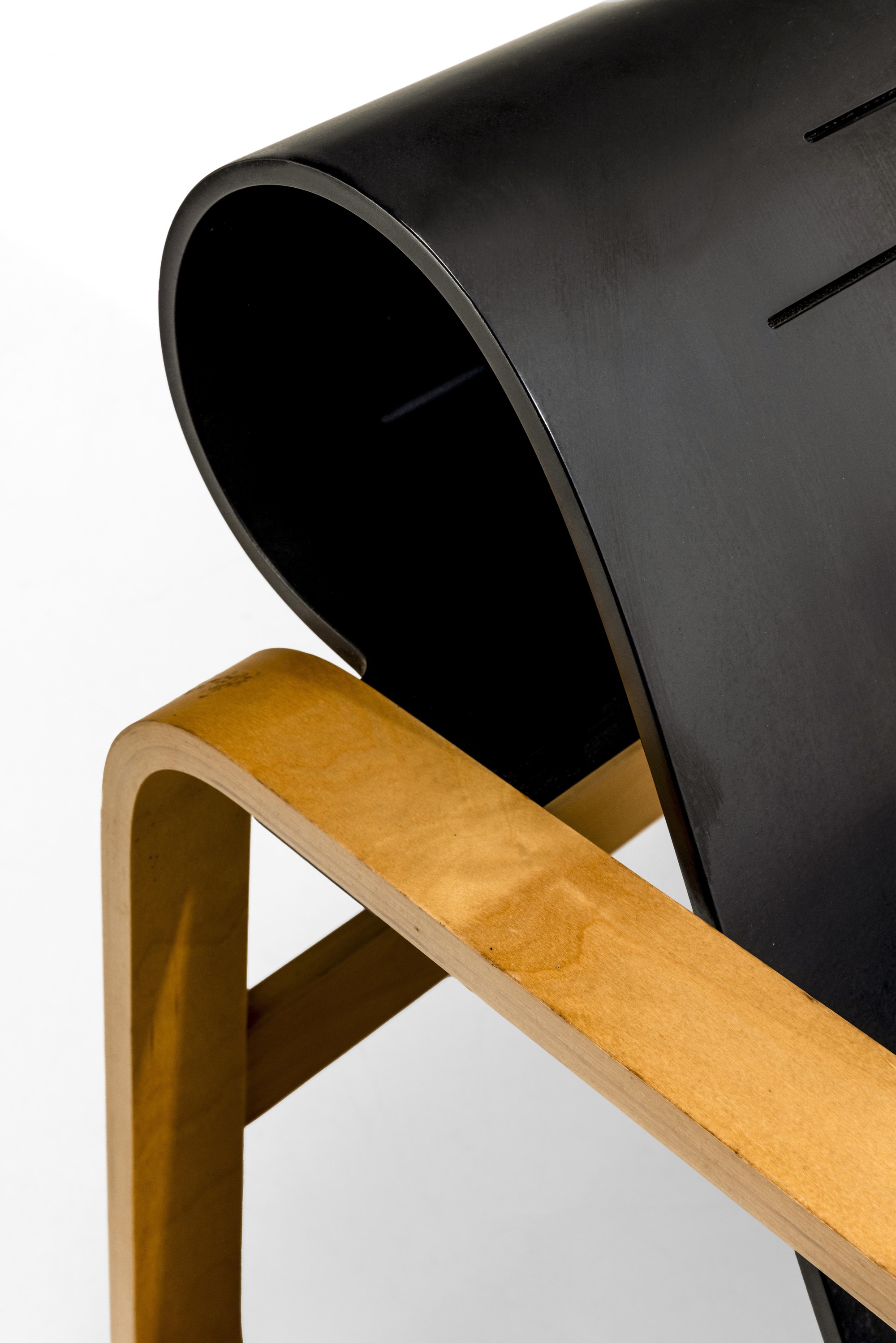 Alvar Aalto - Due poltrone mod. 41 Paimio