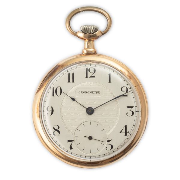 Orologio da tasca in oro giallo 18k, quadrante argentè guillochè con piccoli secondi al sei<BR>45 mm, peso 52,5 g