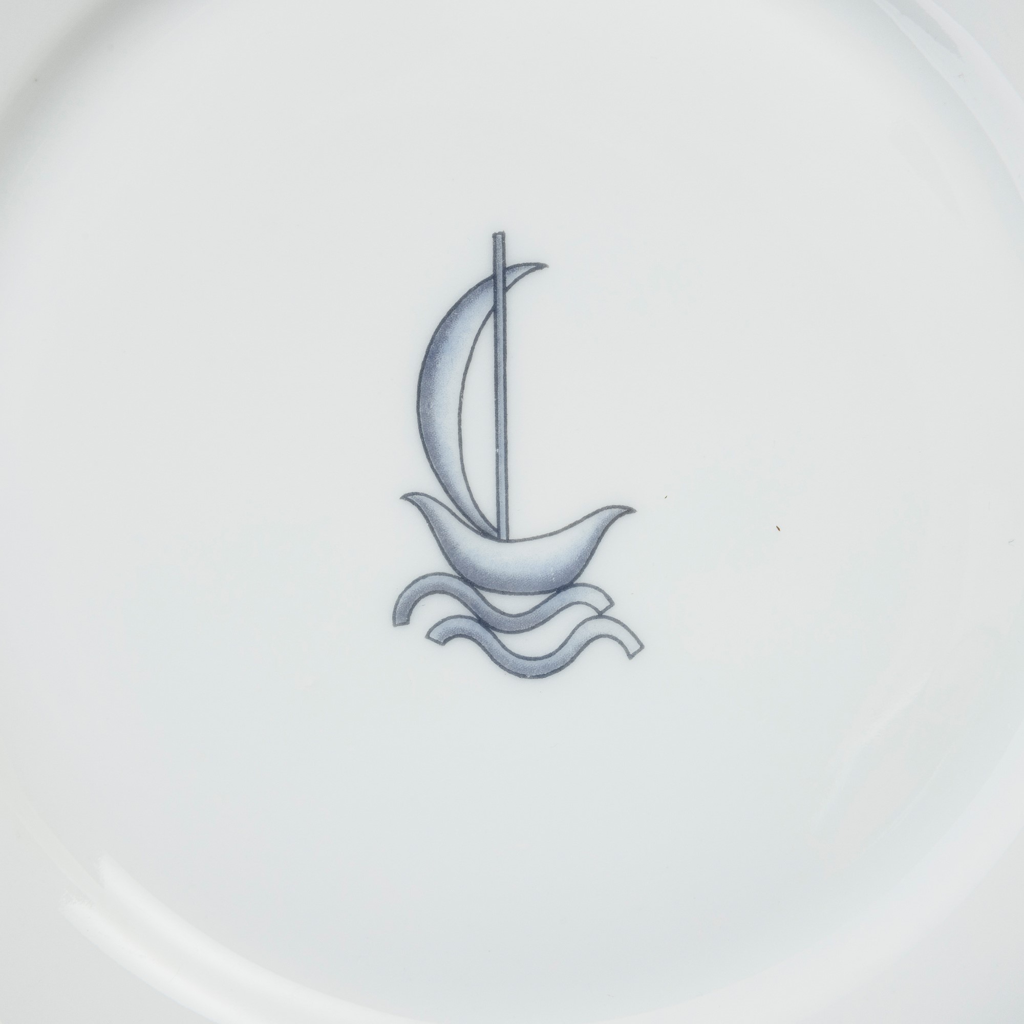 Gio Ponti - Pittoria di Doccia (Sesto Fiorentino), servizio di porcellana “Navicelle” con decoro ...