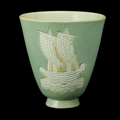 Vaso “San Cristoforo” in terraglia policroma, Milano (ca. 1930)