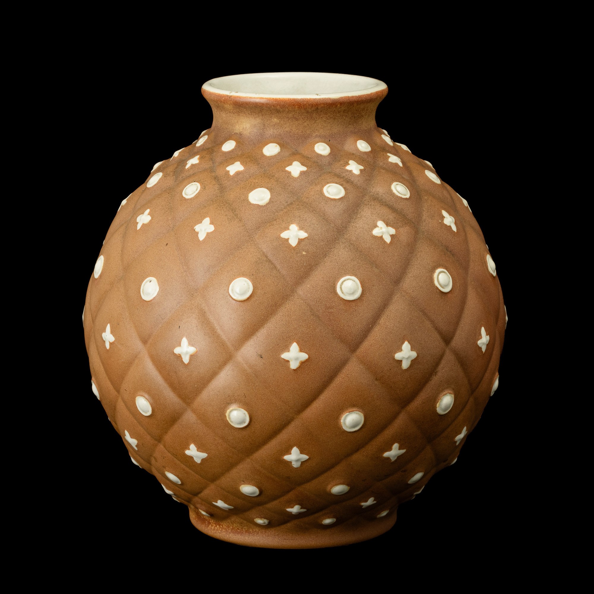 Giovanni Gariboldi - Vaso San Cristoforo, terraglia a colaggio con decoro a losanghe (Milano, ca....