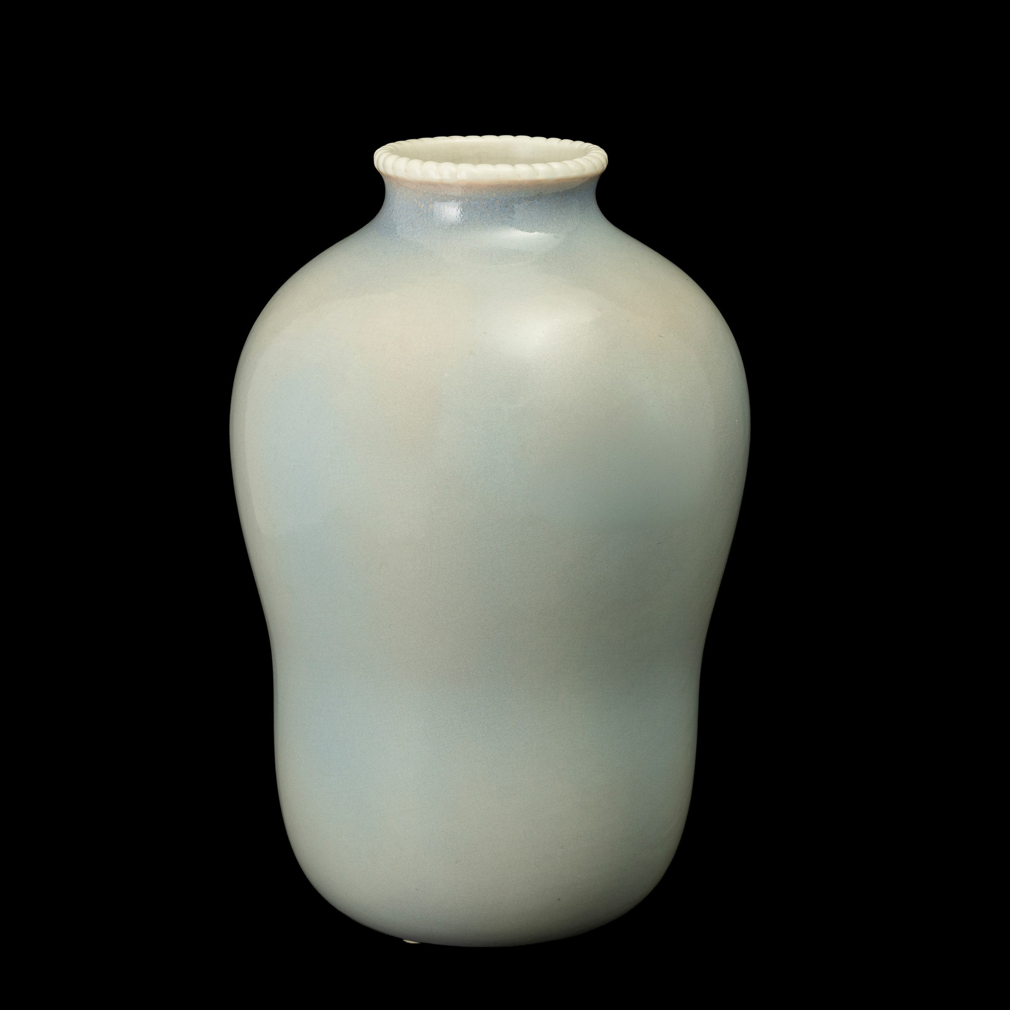 Giovanni Gariboldi - Vaso San Cristoforo (Milano), terraglia a colaggio con smalto grigio