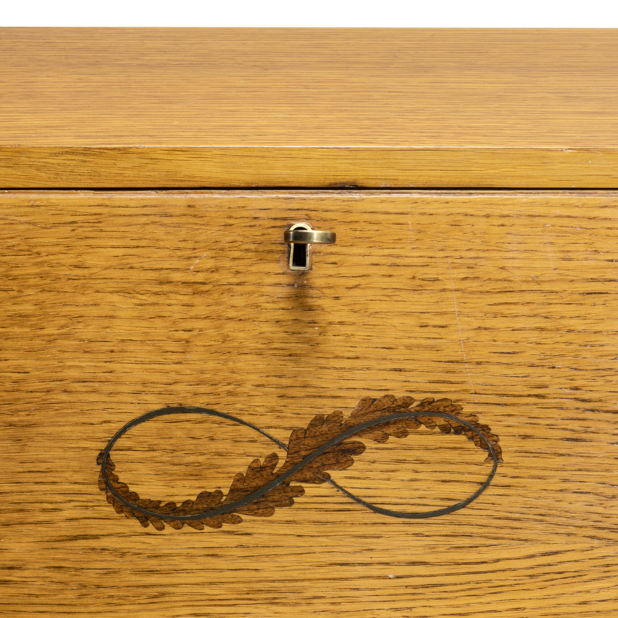 Gio Ponti - Mobile contenitore in legno con intarsio