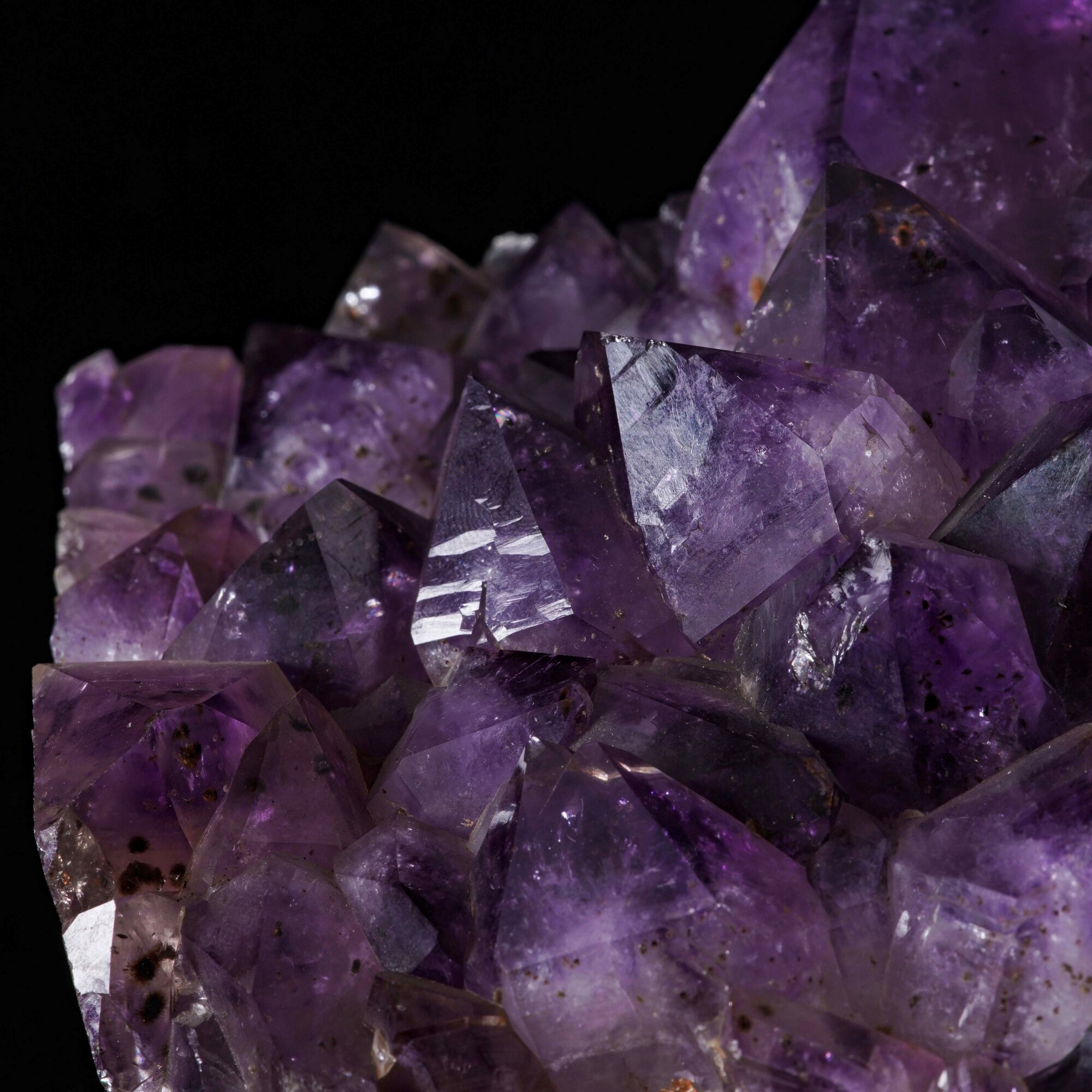 Grande Frammento di Geode di Ametysta