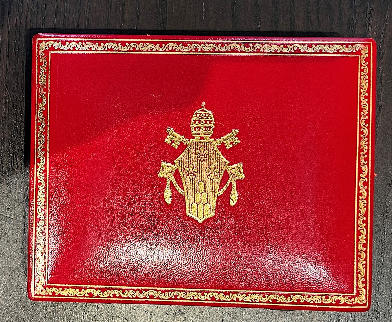Ioannes Card. Villot, Sede Apostolica iterum vacante, trittico in oro, argento e bronzo (1978)