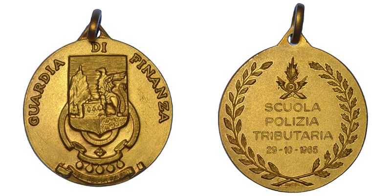 VARIE. Medaglia in oro 29-10-1965. Guardia di Finanza.  - Asta Numismatica - Cambi Casa d'Aste