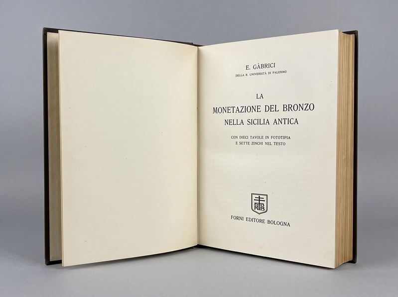GABRICI E. La monetazione del bronzo nella Sicilia antica.  - Auction Numismatics - Cambi Casa d'Aste