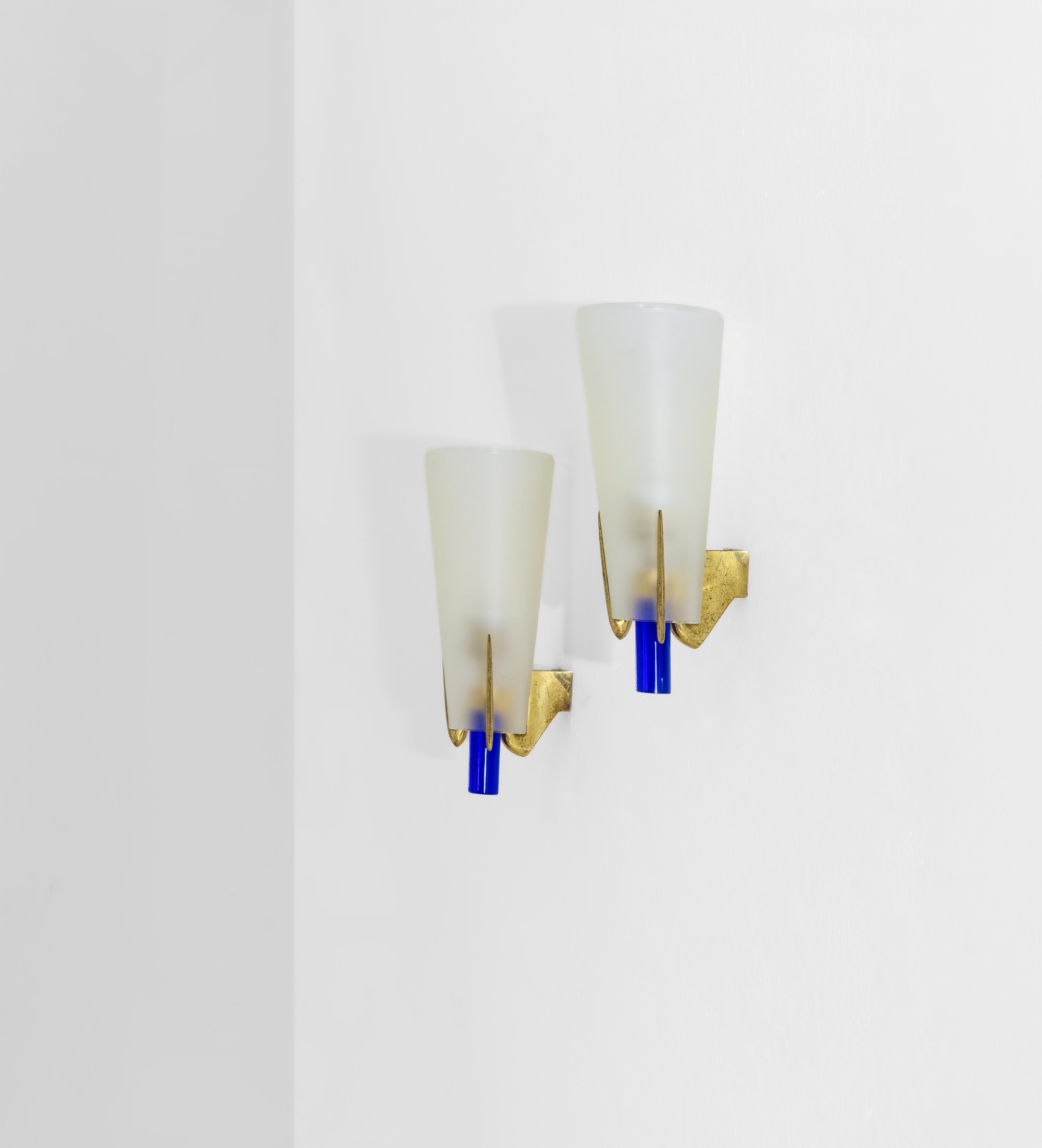 Max Ingrand - Due lampade da parete mod. 1727