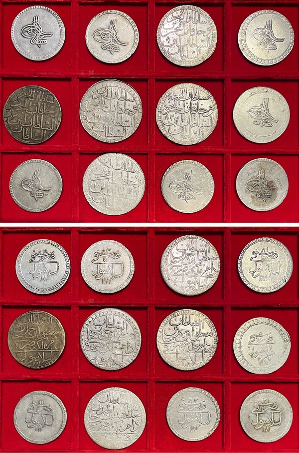 IMPERO OTTOMANO. MUSTAFA III, 1757-1774 (1171-1187). Lotto di dodici monete.