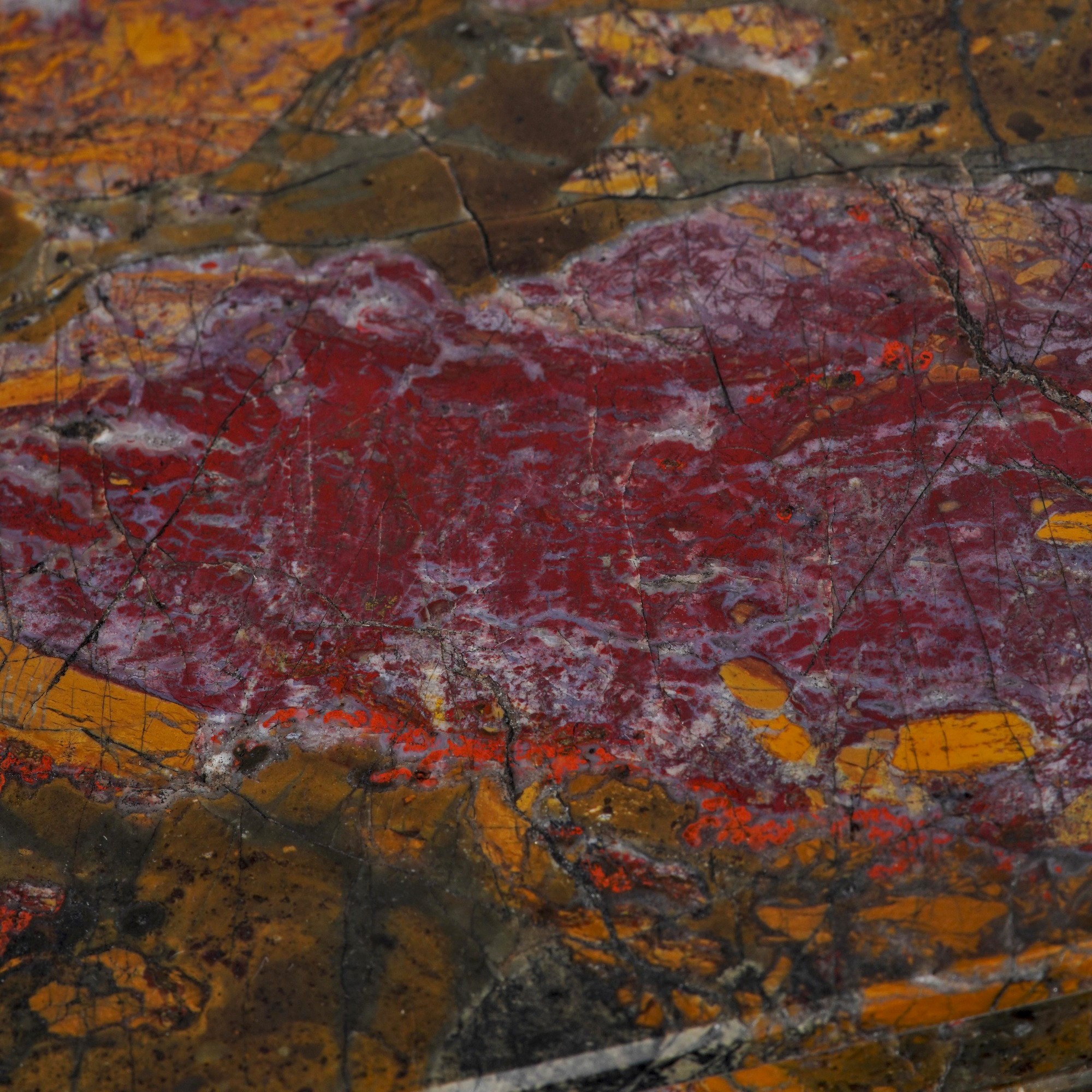 Elegante Cofanetto in Pietersite