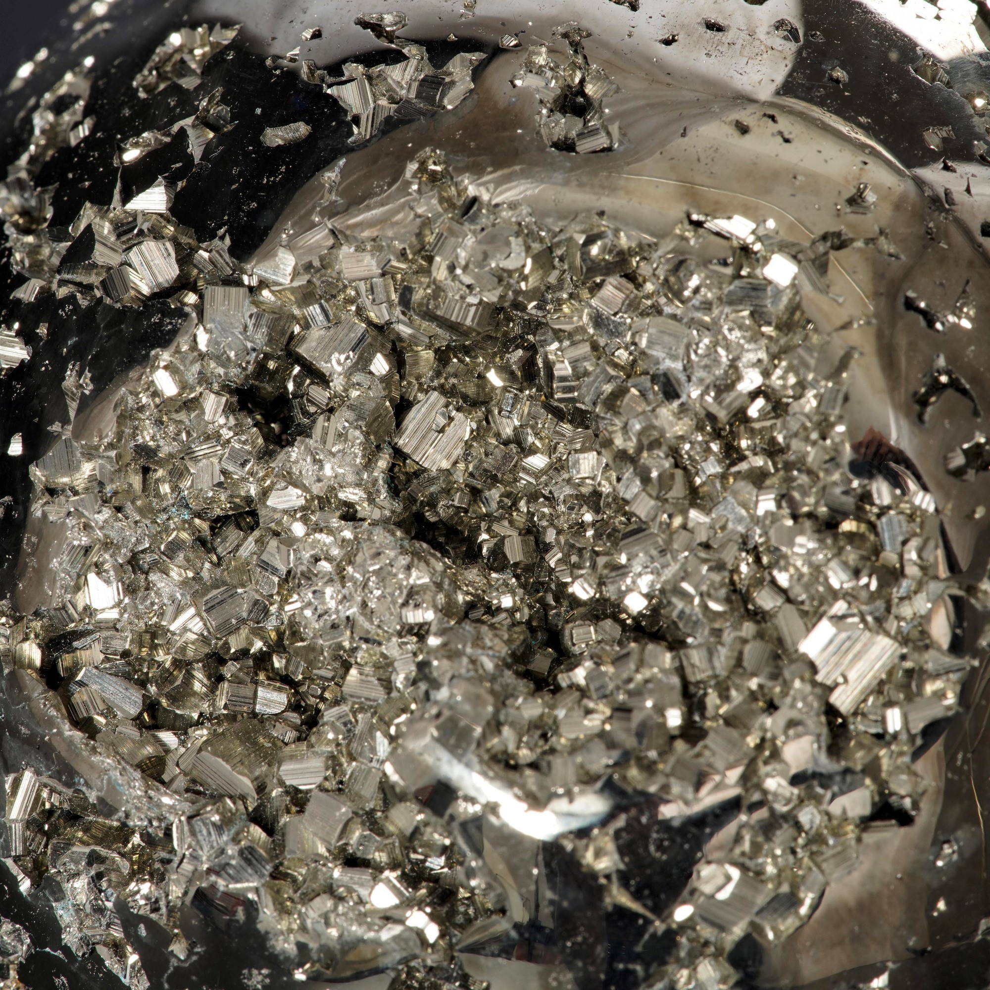 Sfera di Cristalli di Pirite