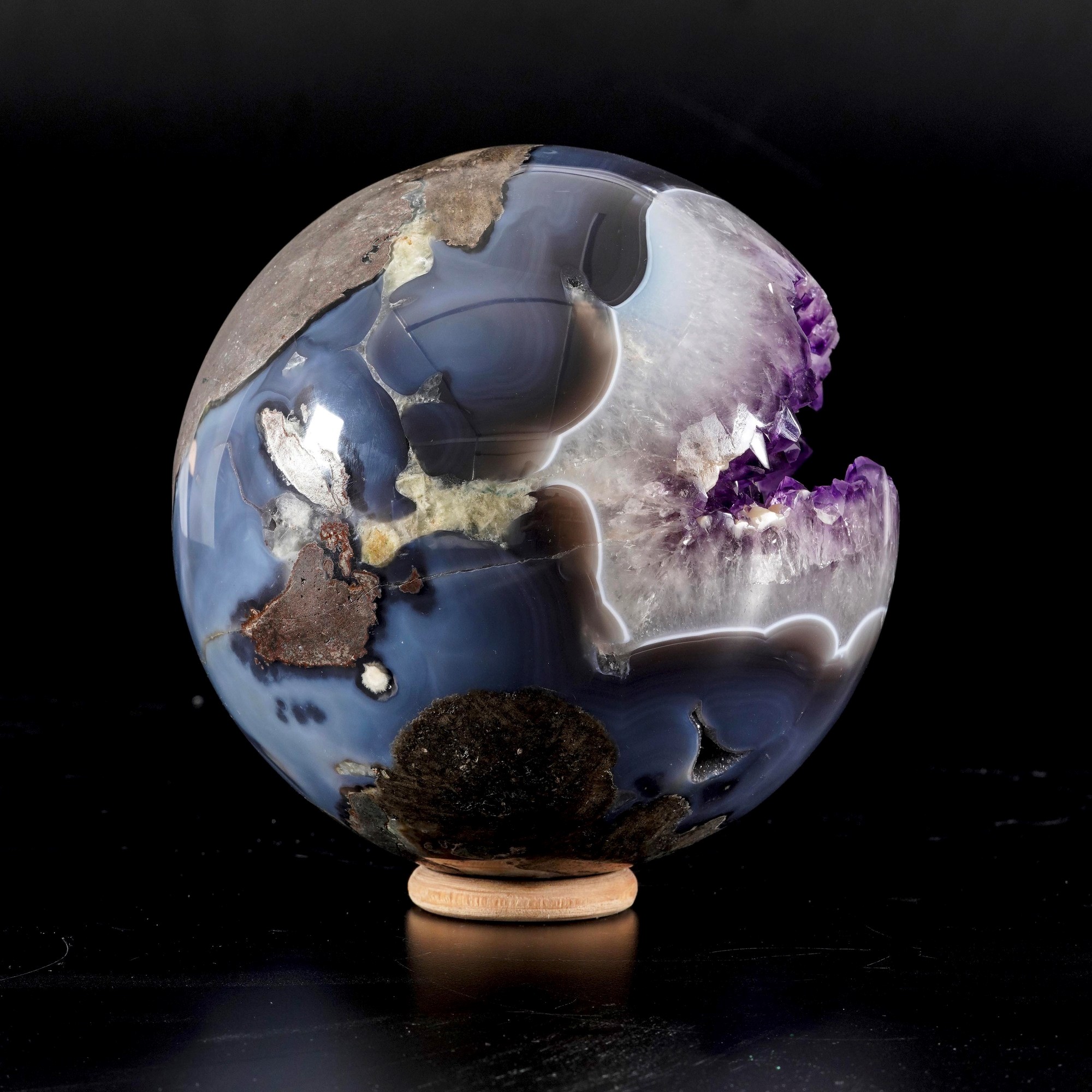 Grande Sfera con Drusa D'ametista