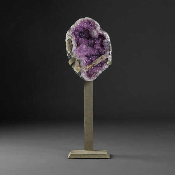 Large amethyst druse with a calcite vein, mounted on a metal base