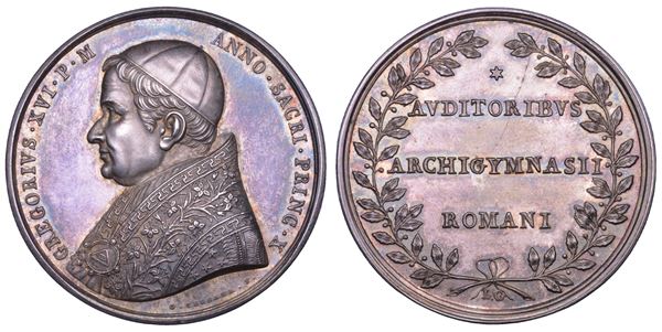 STATO PONTIFICIO. GREGORIO XVI (Bartolomeo Alberto Cappellari), 1831-1846. Medaglia in argento 1840/A. X. Premio agli studenti dell'Università di Roma.