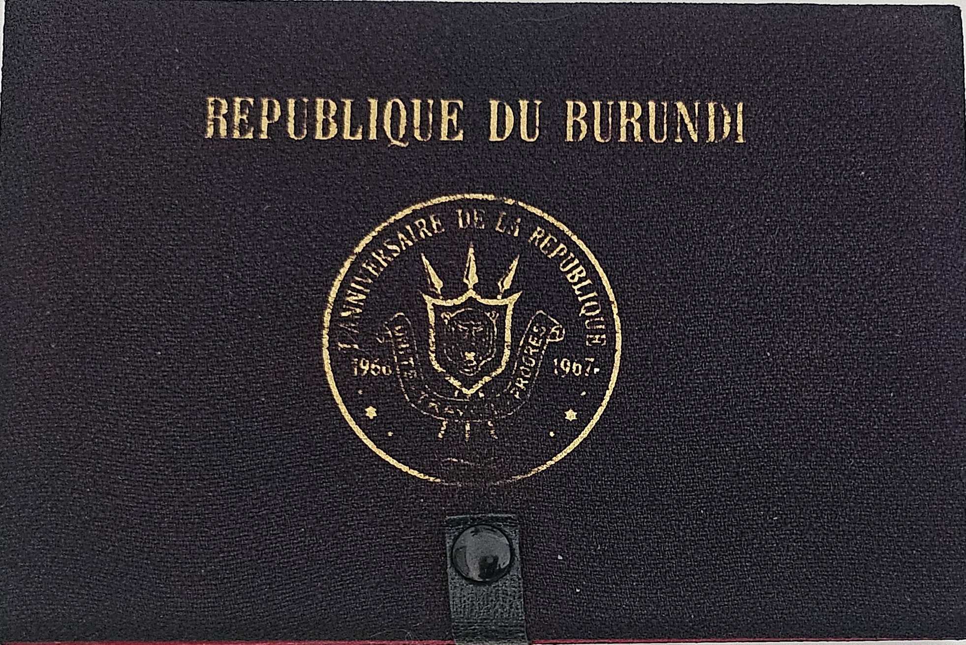 Burundi, Serie ufficiale di monete-medaglie commemorative in oro per il 1° anniversario della Rep...