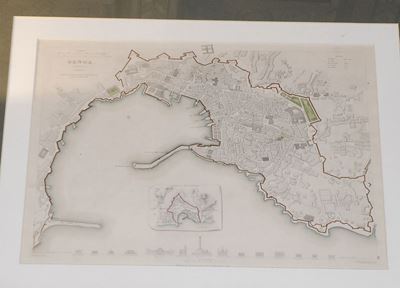 Incisione Raffigurante la Planimetria di Genova nel 1836