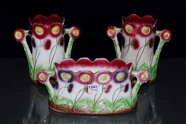 Trittico di vasi in ceramica, XX secolo