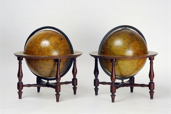 Coppia di globi da tavolo terrestre e celeste, CaryÕs Londra inizio XIX secolo