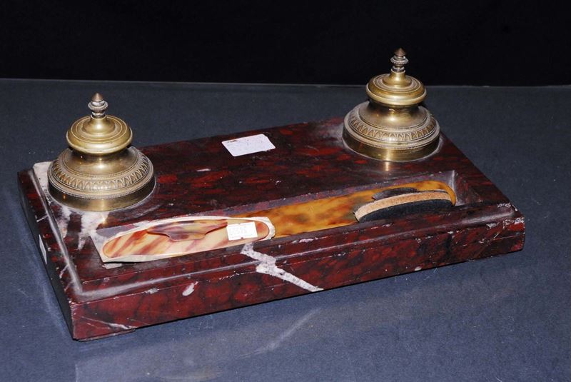 Calamaio in marmo e bronzo  - Asta Antiquariato, Argenti e Dipinti Antichi - Cambi Casa d'Aste