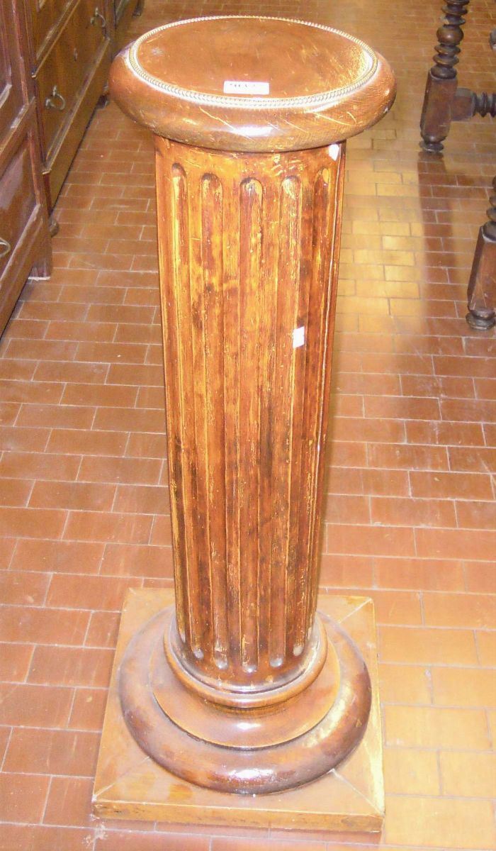 Coppia di colonne scanalate in legno  - Auction OnLine Auction 03-2012 - Cambi Casa d'Aste