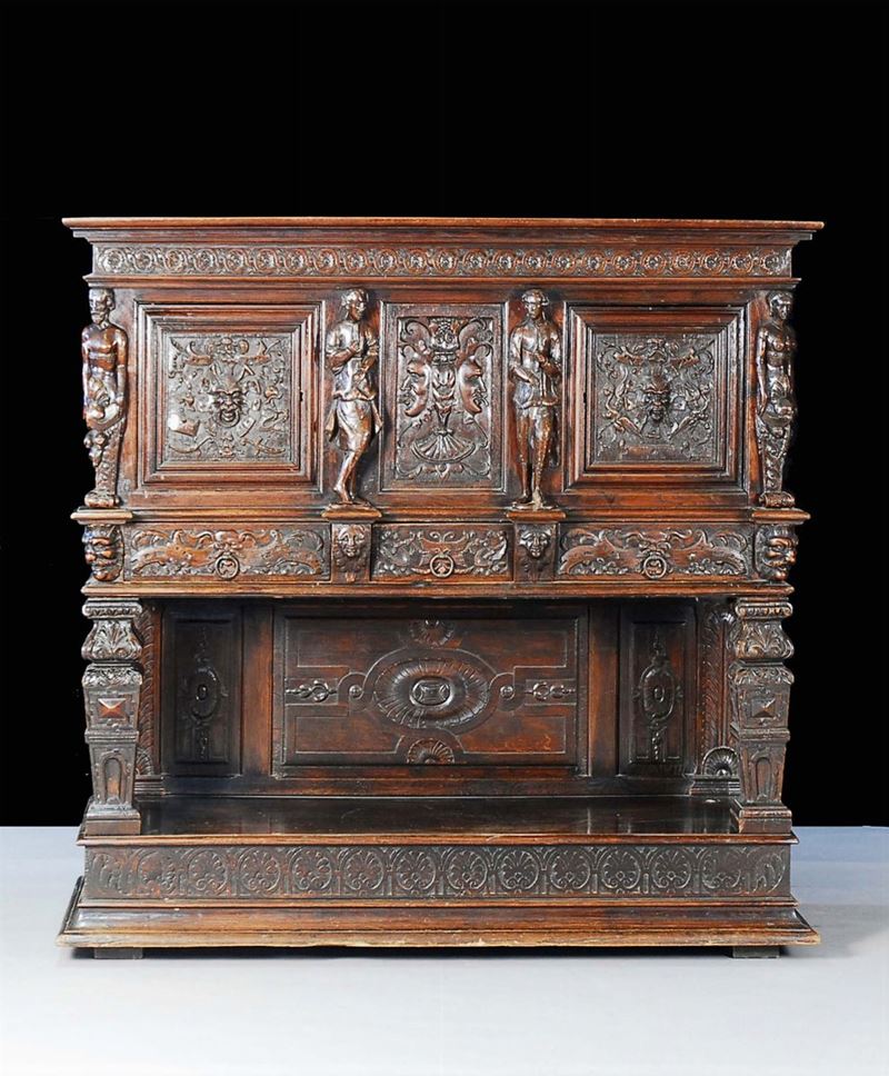 Grande credenza in rovere, Francia XVIII secolo (elementi successivi)  - Auction OnLine Auction 06-2012 - Cambi Casa d'Aste