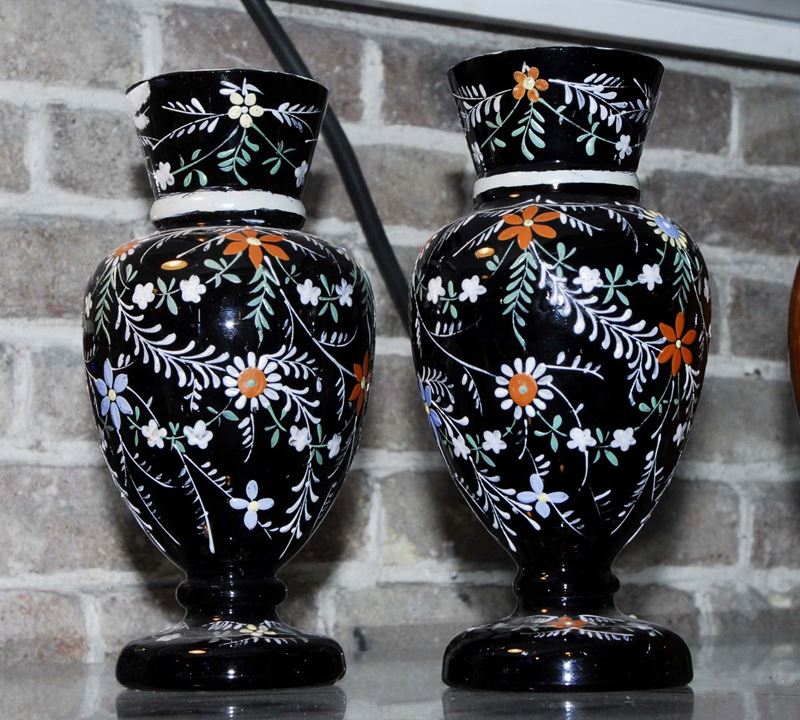 Due vasetti in ceramica, Inghilterra XX secolo  - Auction OnLine Auction 09-2012 - Cambi Casa d'Aste