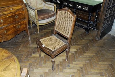 Quattro Sedie Luigi XVI in Noce, Genova XVIII Secolo Difetti