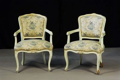 Coppia di Poltrone Stile Luigi XV Laccate in Azzurro, XIX Secolo