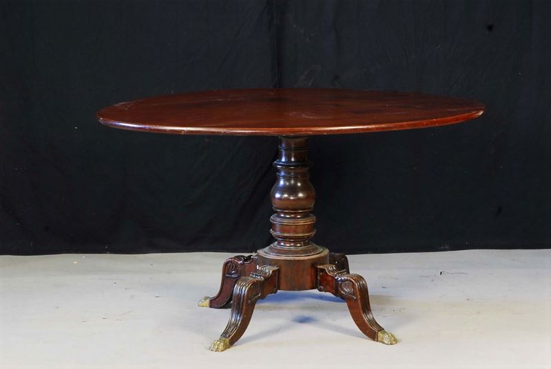 Tavolo ovale Vittoriano in mogano, XIX secolo  - Auction Time Auction 1-2015 - Cambi Casa d'Aste