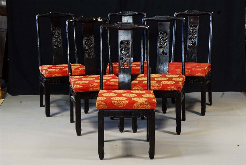 Sei sedie in legno ebanizzato e intagliato, Cina XIX secolo  - Auction Old Paintings and Furnitures - Cambi Casa d'Aste
