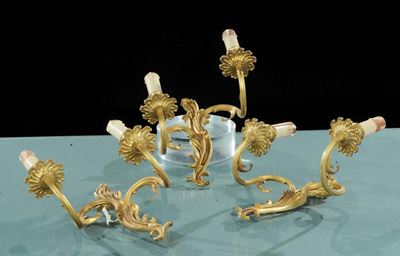 Serie di Undici Appliques in Bronzo Dorato in Stile Antico